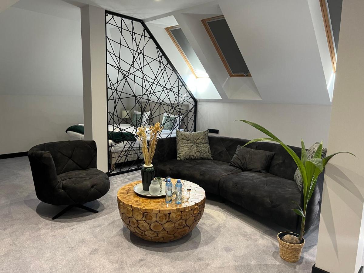 Hotel Natura Slonsk ภายนอก รูปภาพ